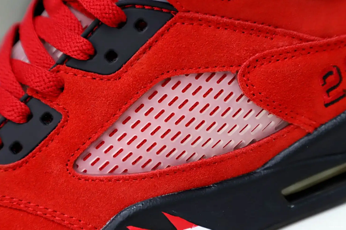 RETRO JORDAN Kimikick RAGING BULL RED 5 SUEDE AIR 0417